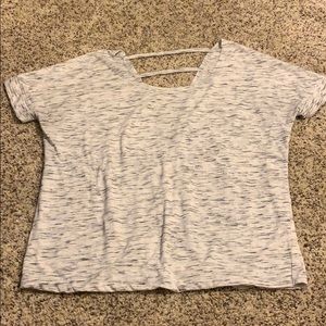 Open cross back short sleeve tee